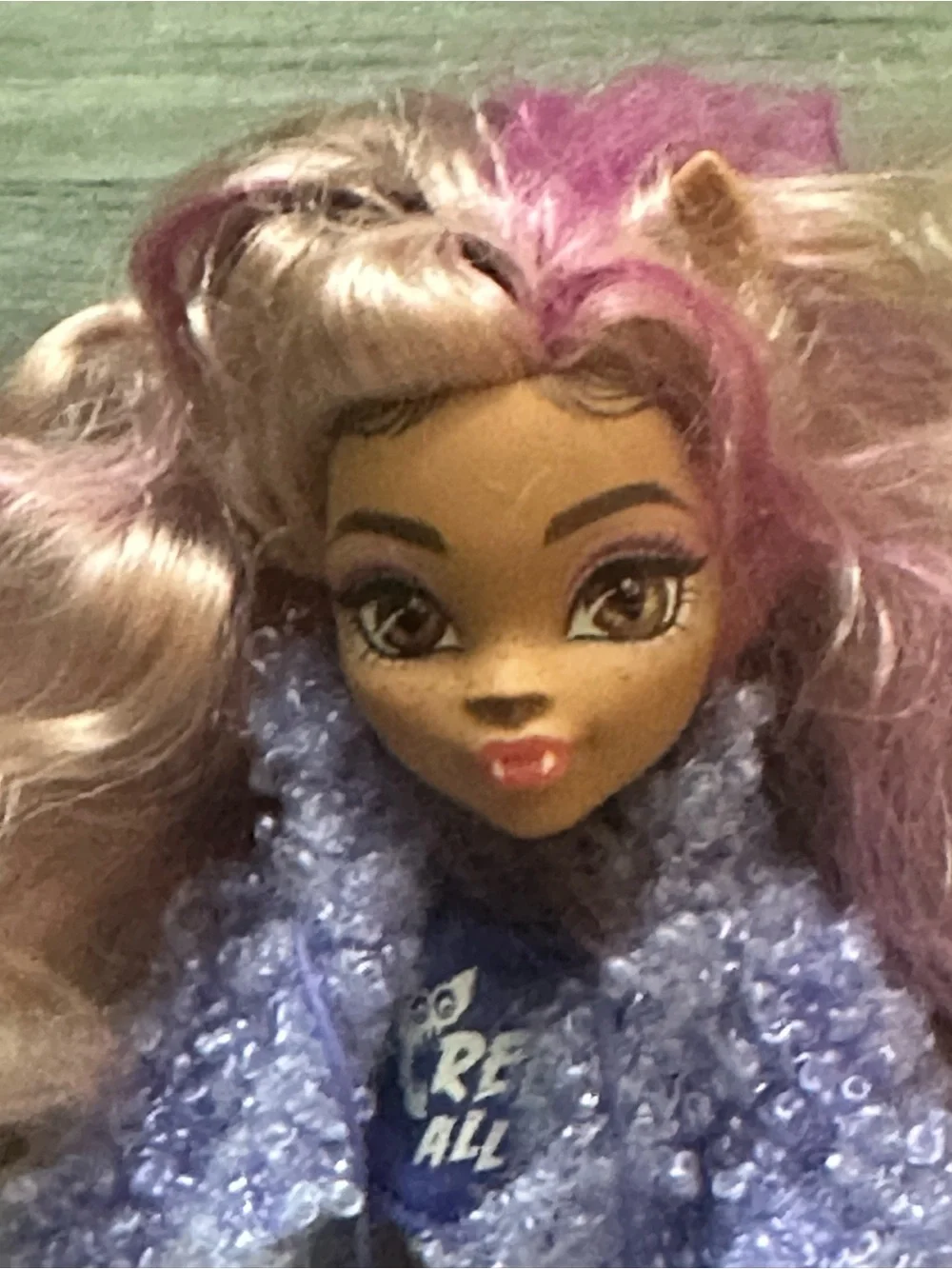 Monster High Clawdeen Wolf  Purple Pink Curly-Haired Fashion Doll